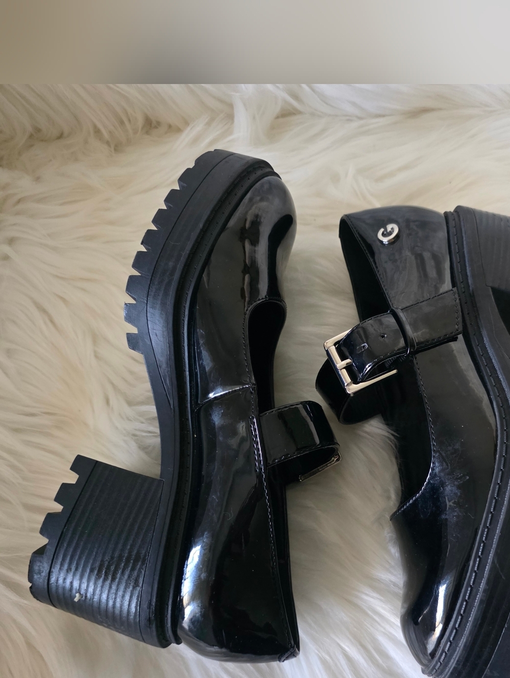 GBG Los Angeles Black Patent Leather Platform Mary Janes size 6 1/2 - Picture 2 of 10